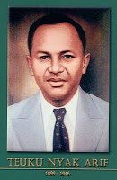 pahlawannasional-teuku_nyak_arif